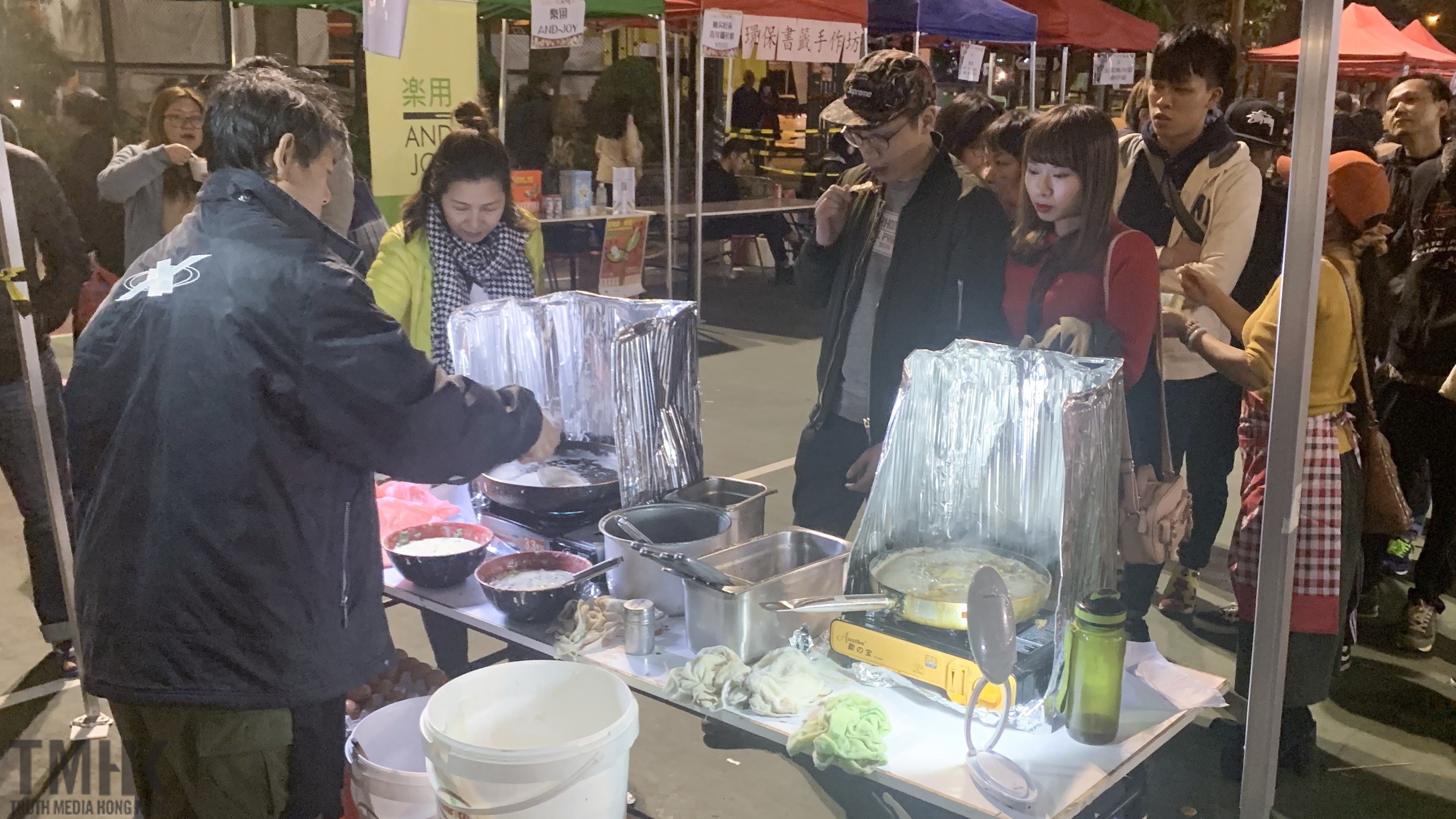 數十明火熟食檔於墟市擺檔團體促請當局重發小販牌– TMHK – Truth Media (Hong Kong)